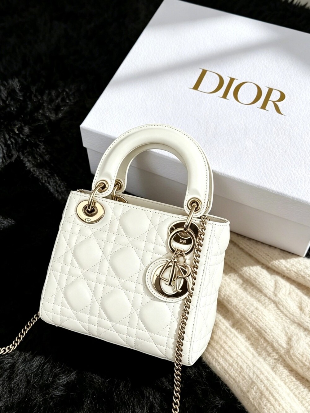 Mini Lady Dior Bag White Cannage Lambskin - Picture 2 of 7